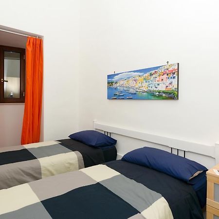Residenza Santa Chiara Apartment Naples Luaran gambar