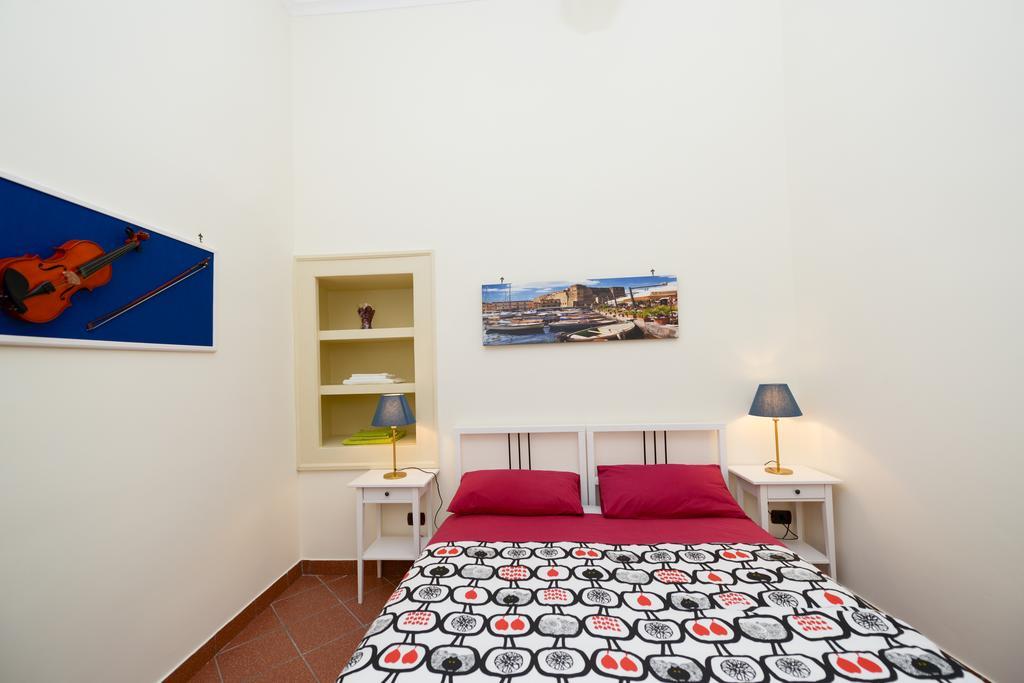 Residenza Santa Chiara Apartment Naples Luaran gambar
